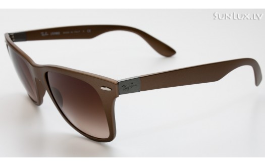 Ray-Ban Wayfarer Liteforce (RB4195 603313 52mm) saules brilles